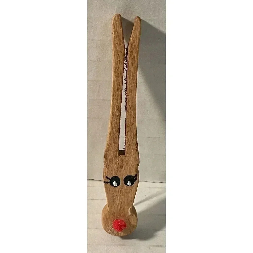 Vintage Wood Clothspin Reindeer Broach Pinback‎ 2.5” Handmade